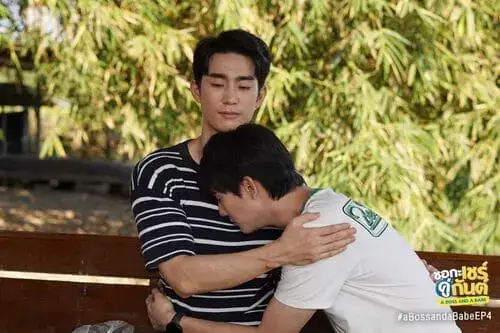 a-boss-and-a-babe-the-series-2023-hinh-anh-12 Cảnh Gun ôm an ủi Cher trong tập 4 của A Boss and A Babe The Series