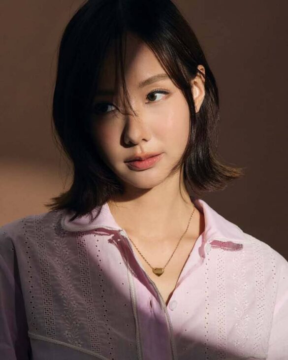 profile-toey-jarinporn-joonkiat Profile Toey Jarinporn Joonkiat