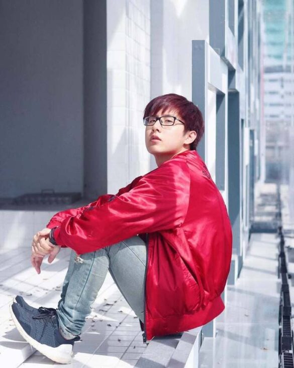 Profile Toptap Napat Chokejindachai