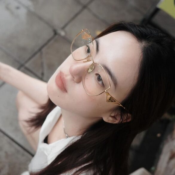 profile-lilly-ladapa-thongkham Profile Lilly Ladapa Thongkham