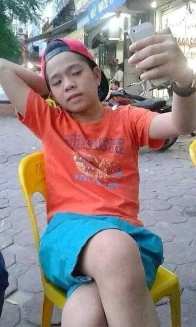 anh-rhyder-hoi-nho-luc-be-2 Rhyder lúc nhỏ nhìn hiền, rất đáng yêu