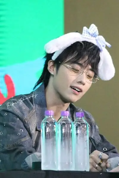 hinh-anh-hai-dang-doo-cute-de-thuong-3 Ảnh của Hải Đăng Doo cute cười nhẹ