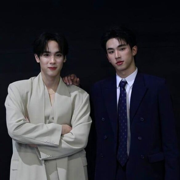 thu-vien-anh-surfjava-2 Bảng thông tin về couple SurfJava