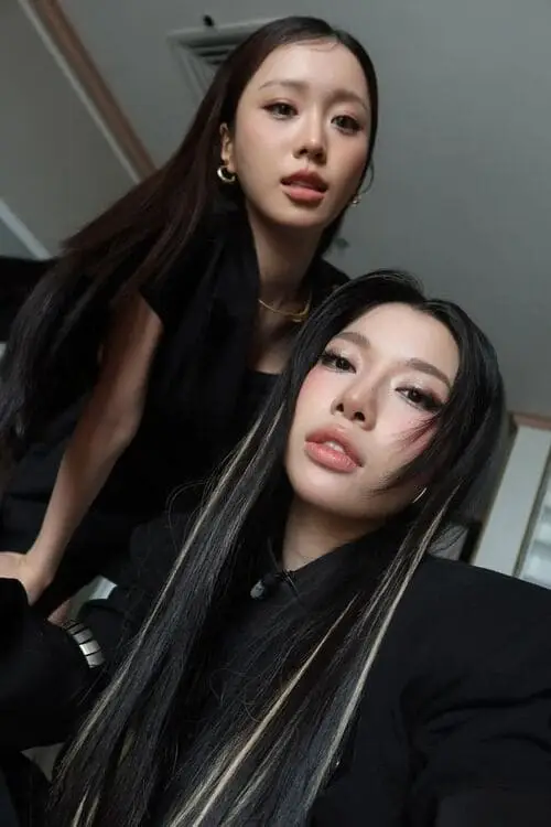 anh-han-sara-va-lyhan-2 Ảnh Han Sara và Lyhan chụp chung tạo dáng dễ thương