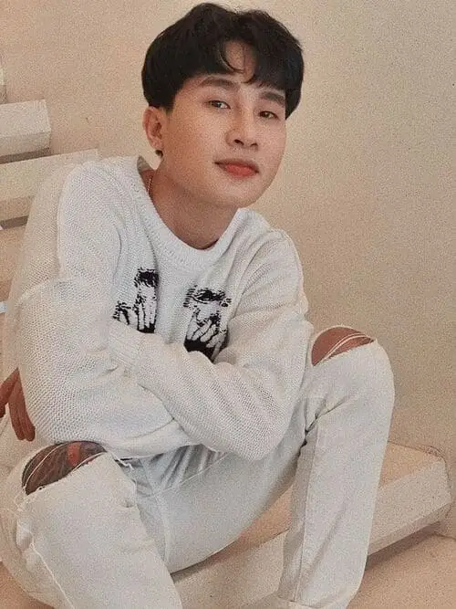 anh-jack-j97-cuoi-6 Jack J97 cười nhẹ trong ánh nắng góc nghiêng