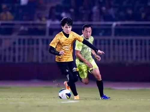anh-jack-j97-da-bong-3 Jack J97 chạy sân bóng tư thế dứt điểm