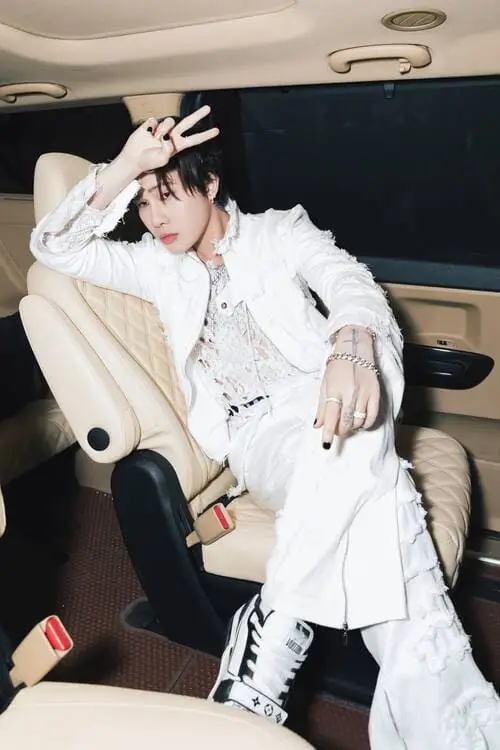 anh-jack-j97-dep-moi-nhat-7 Jack J97 ảnh mới tạo dáng cool ánh đèn