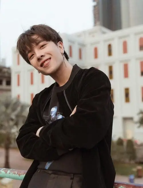 anh-nicky-luc-nho-hoi-xua-monstar-4 Hình kỷ niệm Monstar, Nicky rất trẻ