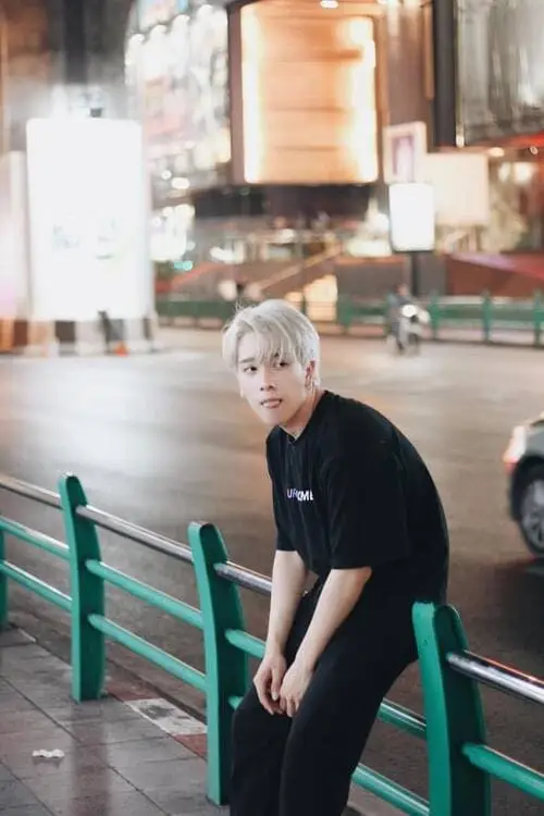 anh-nicky-ngau-1 Nicky pose lạnh lùng, ánh mắt sắc nét