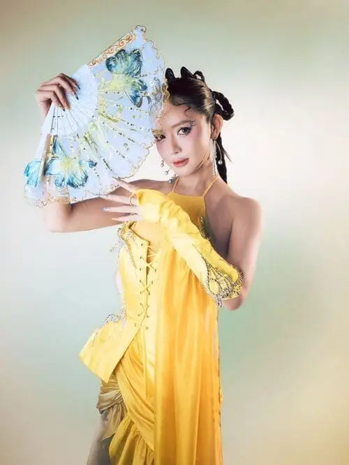 anh-bich-phuong-bac-thang-len-hoi-ong-troi-2 Ảnh Bích Phương trong Bắc thang lên hỏi ông trời