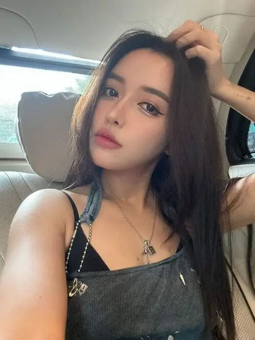 anh-bich-phuong-cute-2 Ảnh Bích Phương cute phong cách trẻ trung