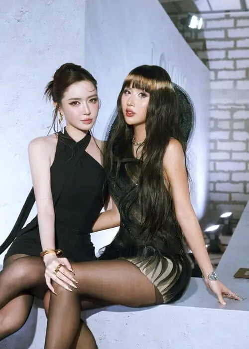anh-bich-phuong-em-xinh-say-hi-quynh-anh-shyn Ảnh Bích Phương Em Xinh Say Hi cùng Quỳnh Anh Shyn