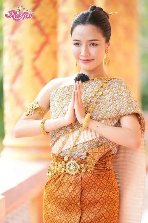 anh-bich-phuong-hanh-trinh-ruc-ro-4 Ảnh Bích Phương Hành Trình Rực Rỡ đầy năng lượng