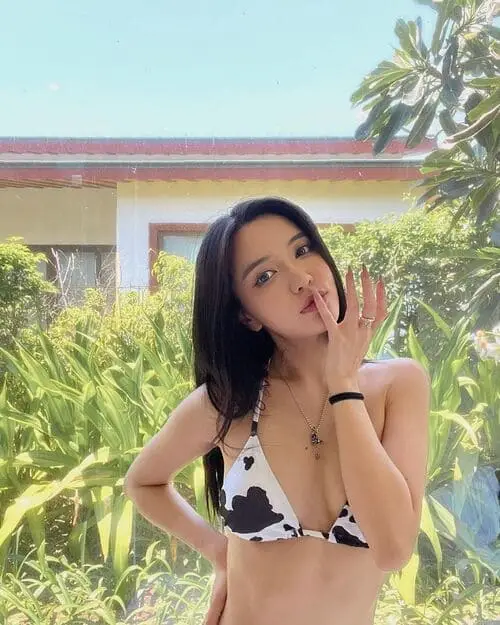 anh-bich-phuong-mac-bikini-2 Ảnh Bích Phương mặc bikini nổi bật cuốn hút