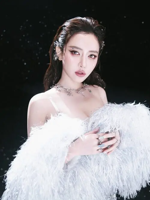 anh-bich-phuong-ngau-slay-3 Ảnh Bích Phương ngầu slay đầy cá tính