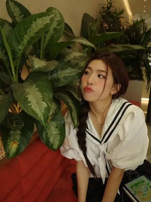anh-lamoon-cute-3 Ảnh Lamoon cute phong cách nữ tính