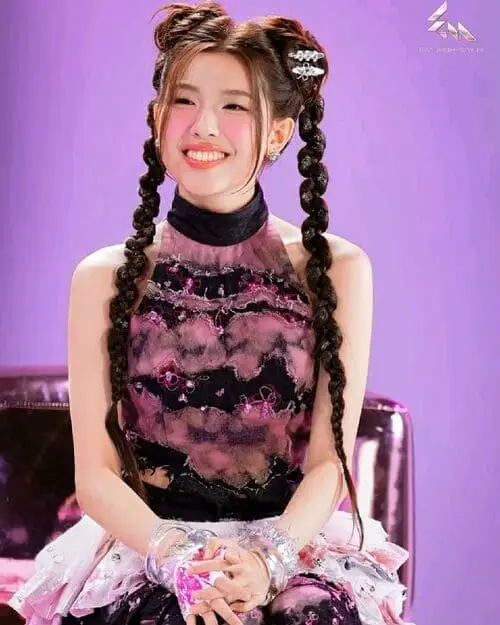 anh-lamoon-cute-4 Ảnh Lamoon cute tóc tết cười tươi
