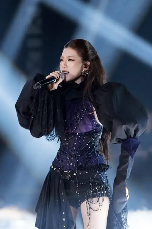 anh-lamoon-ngau-1 Ảnh Lamoon ngầu với outfit cá tính