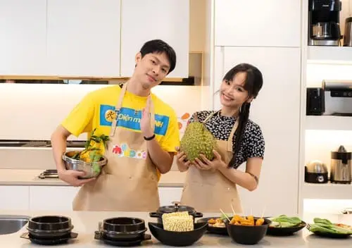 anh-miu-le-hurrykng Ảnh Miu Lê chụp cùng HURRYKNG