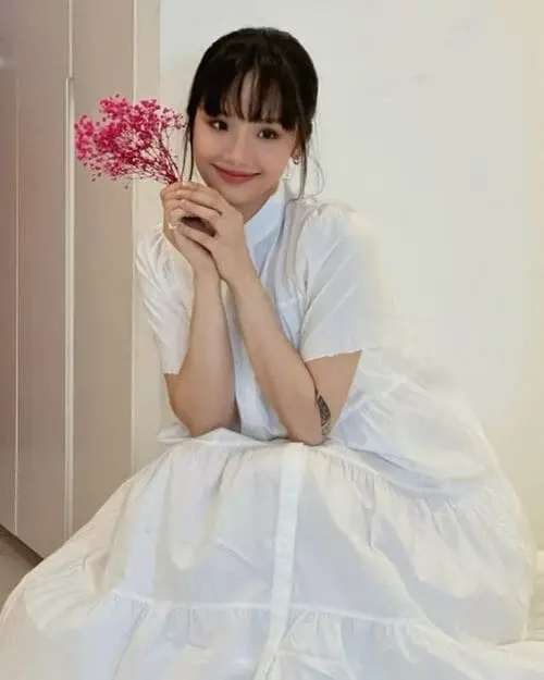 anh-miu-le-toc-dai-1 Ảnh Miu Lê tóc dài dịu dàng cuốn hút