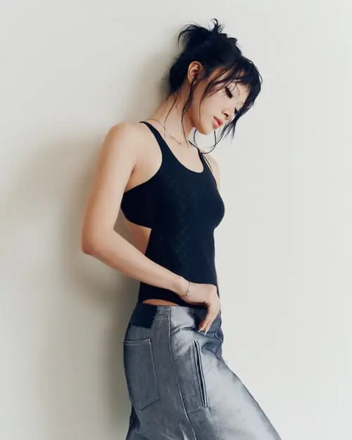 anh-my-my-moi-nhat-3 Ảnh Mỹ Mỹ mới nhất với outfit nổi bật và phong cách slay