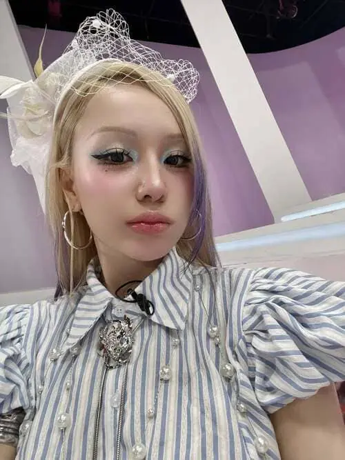 anh-saabirose-selfie-3 Ảnh Saabirose selfie đời thường với nét cuốn hút ngọt ngào