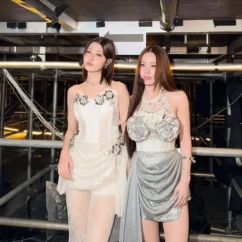 pahnfond-hinh-anh-couple-1 PahnFond Couple váy trắng bạc lấp lánh hậu trường sự kiện BBFF 2026