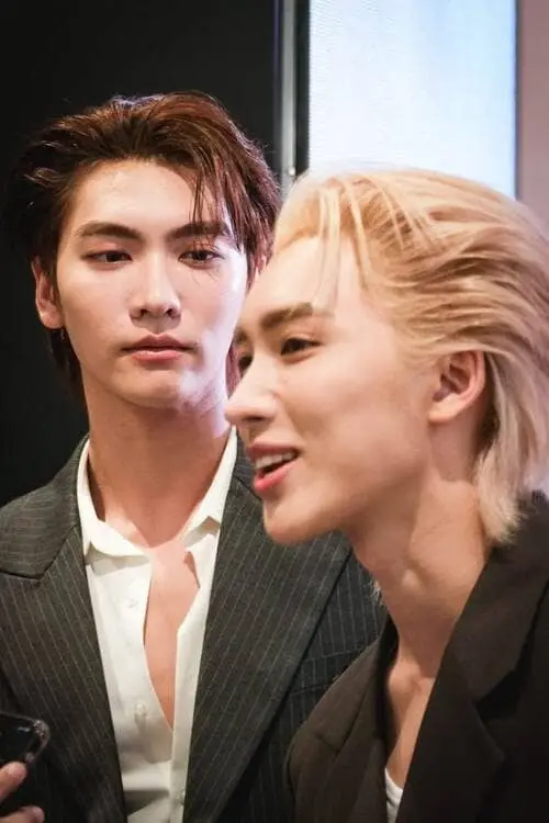 bossnoeul-couple-hinh-anh-4 BossNoeul trò chuyện hậu trường một tóc nâu một tóc vàng